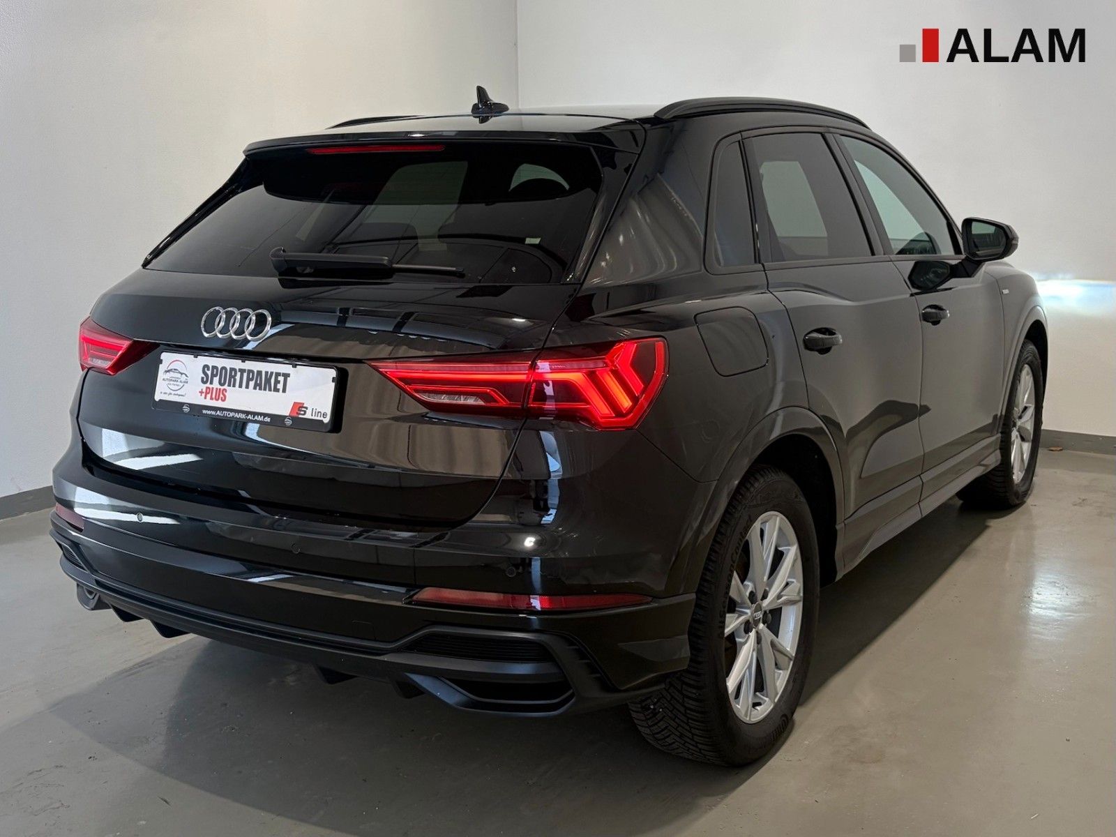 Audi Q3 35 TFSI S line S-tronic Navi LED Lane ViCo foto 4