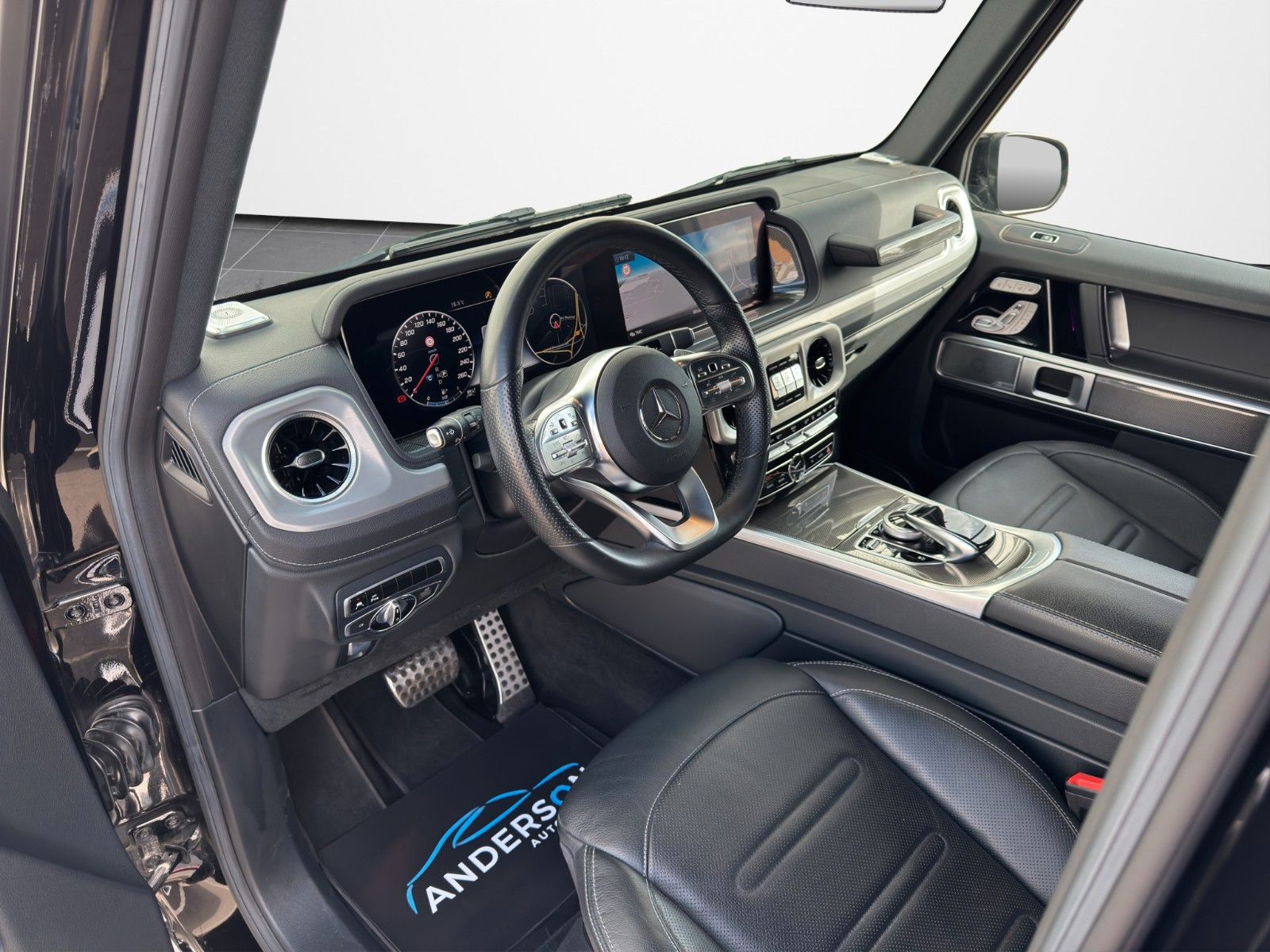 Fahrzeugabbildung Mercedes-Benz G500 AMG NIGHT 20" BURM MEMORY 360° STANDHEIZ