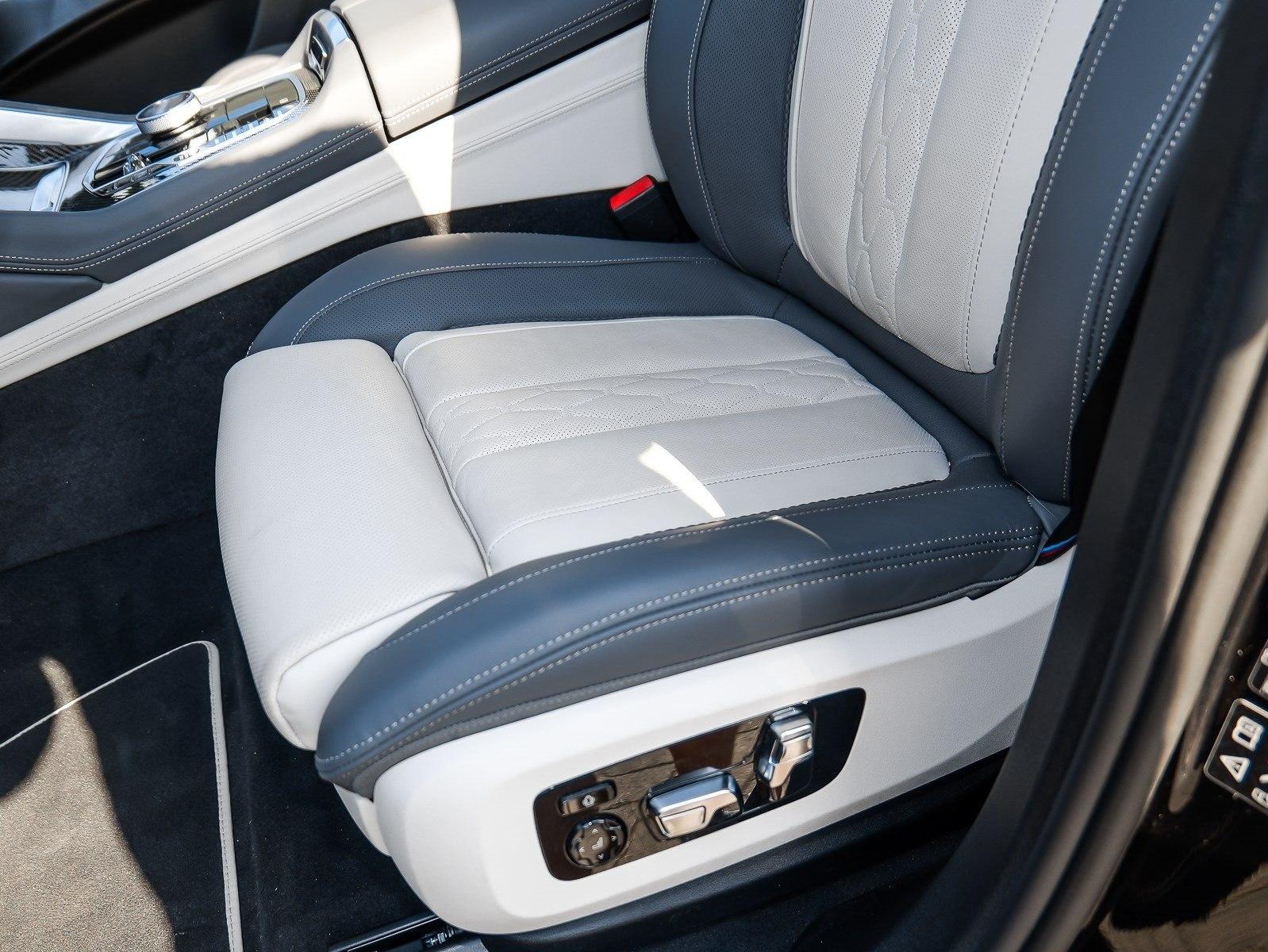 BMW X6 M60i xDrive PANO ACC RFK NAVI LED LM