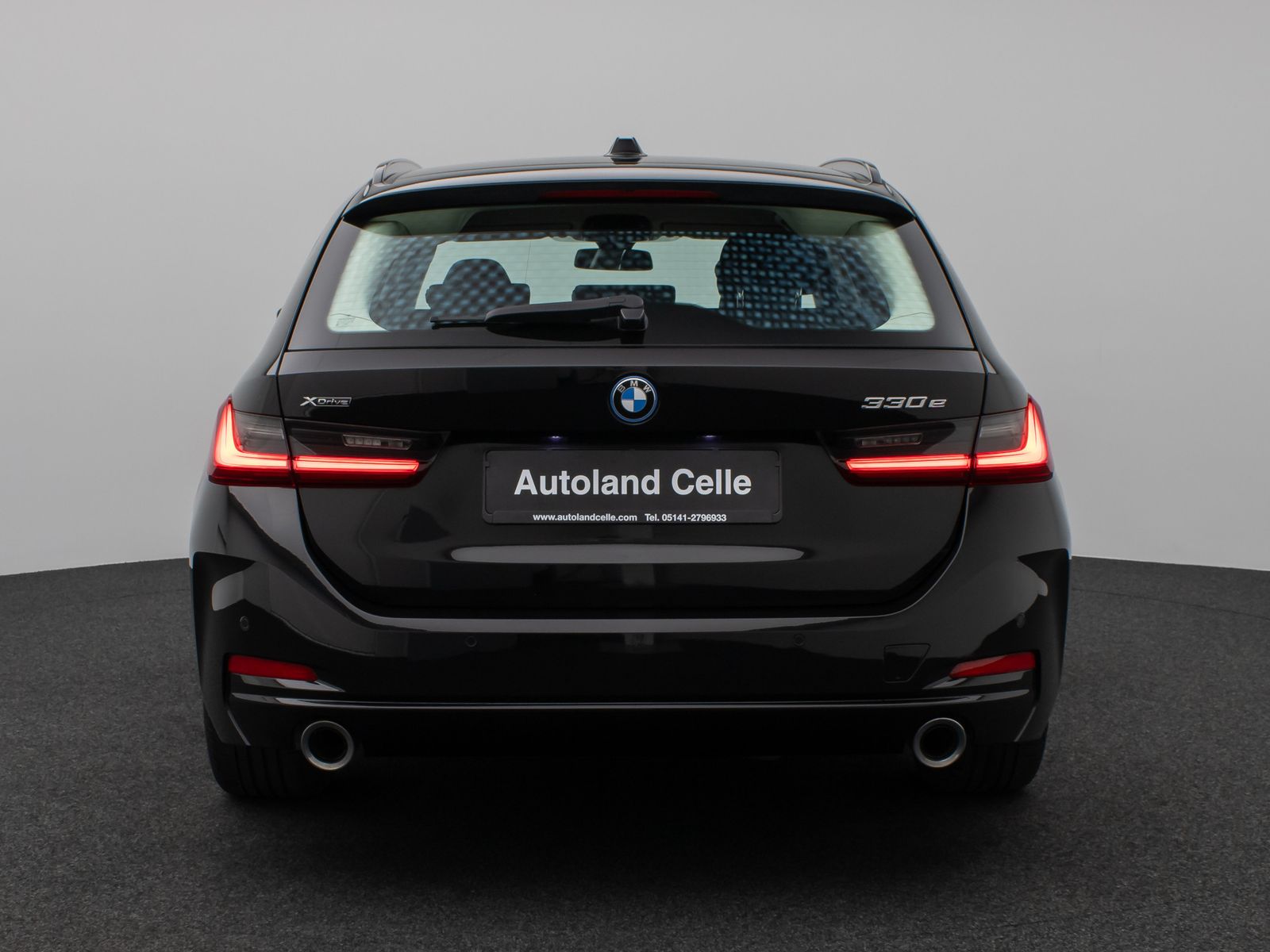 Fahrzeugabbildung BMW 330e xD DAB CockPit+ PDC Geschwindigkeitsreg