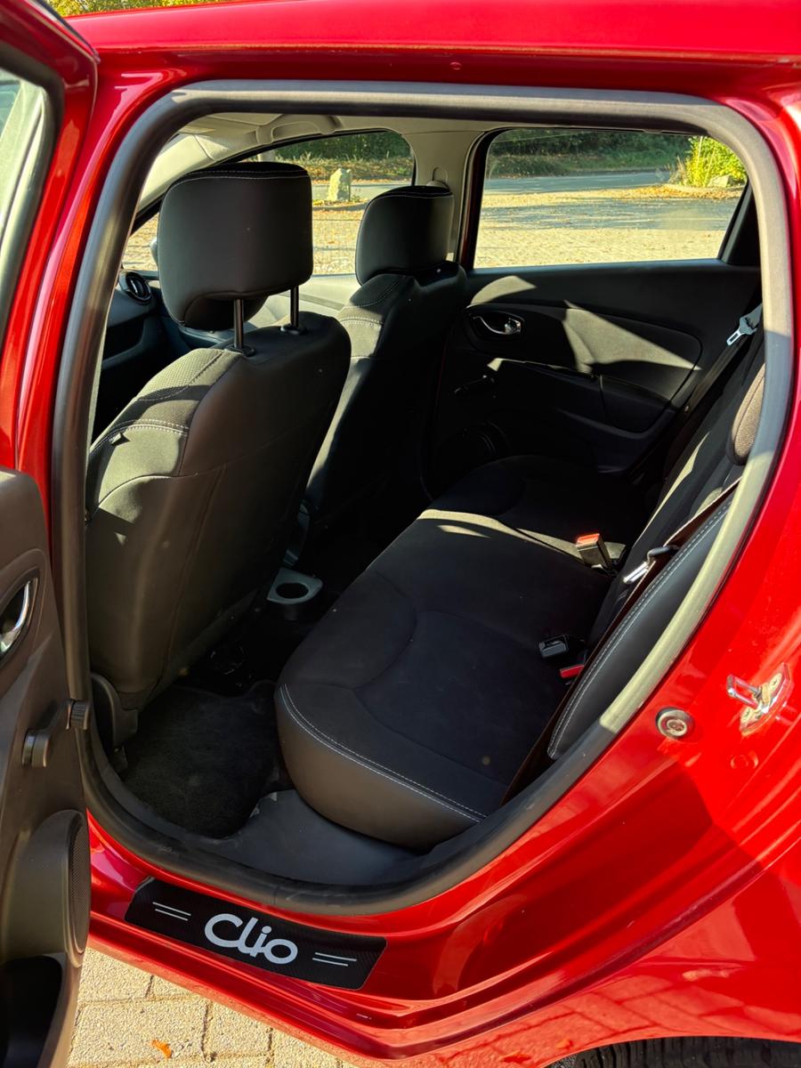Renault Clio 2015 — photo 8