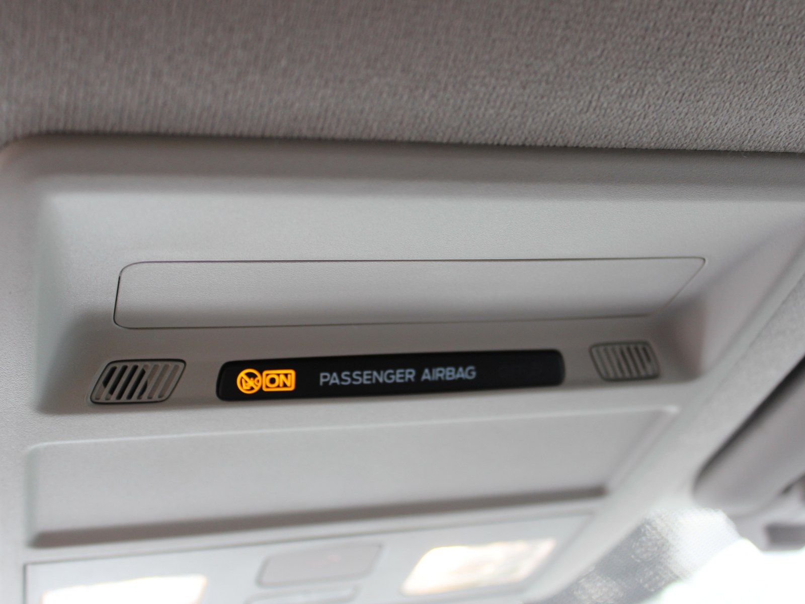 Fahrzeugabbildung Ford Transit Custom 320 L1 Trend FWD Plug-in Hybrid