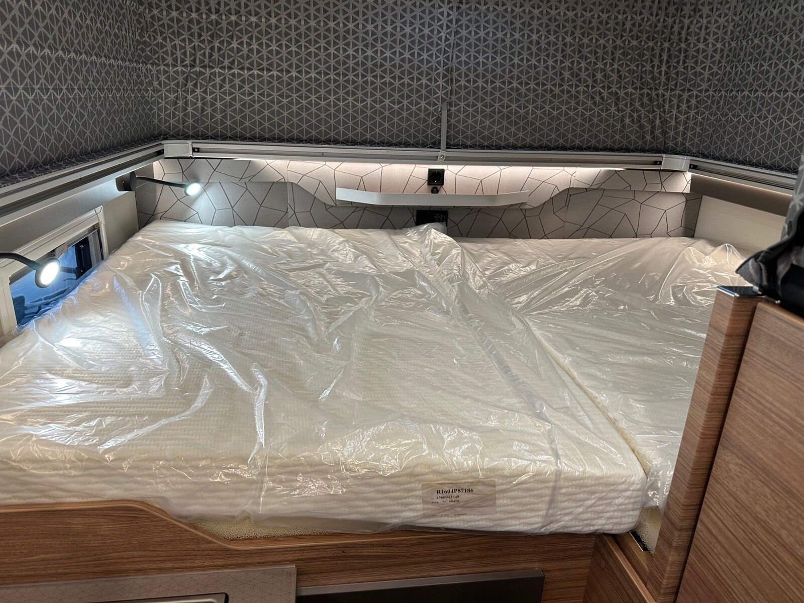 Fahrzeugabbildung Weinsberg X-Cursion CUV EDITION PEPPER 500 MQ Bulli 3.5t