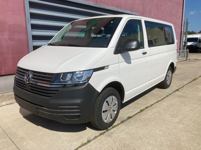 Volkswagen T6.1 Transporter Kombi 9-Sitzer Klima PDC AHK