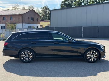 Mercedes E 300 - 8