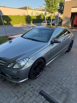 Mercedes-Benz E 350 Coupé E 350 BlueEFFICIENCY AMG Line - Mercedes-Benz E 350 Gebrauchtwagen in München