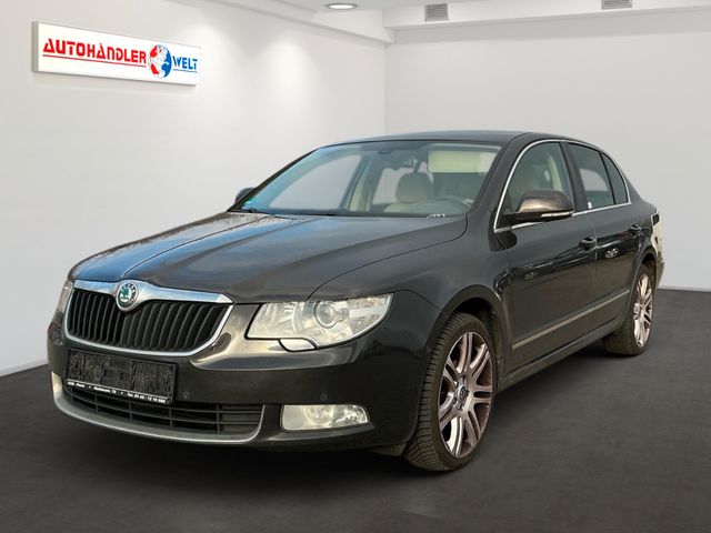 Skoda Superb Lim. 3.6 V6 Elegance 4X4 DSG Leder Navi