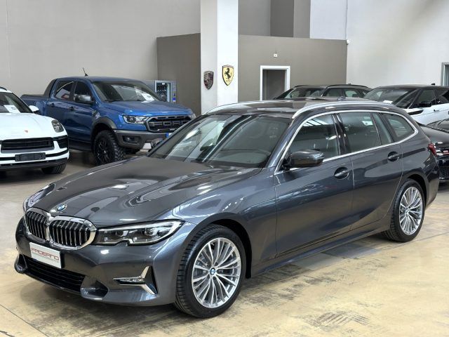 BMW 320 d xDrive Touring Luxury-18"-Live Cock-Pe