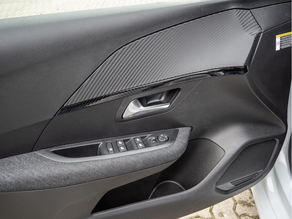 Peugeot 208 - Bild 21