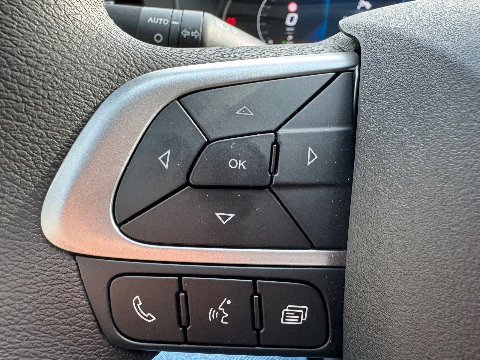 Fahrzeugabbildung Iveco Daily 35S18 A8 *Standkühlung*Kamera*Automatik*