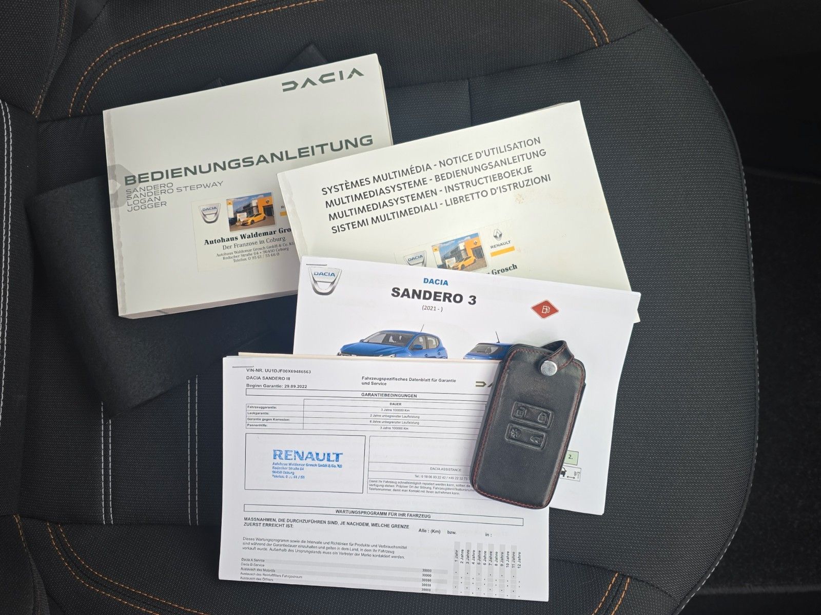 Fahrzeugabbildung Dacia Sandero III Stepway Comfort Aus 1.Hand Top