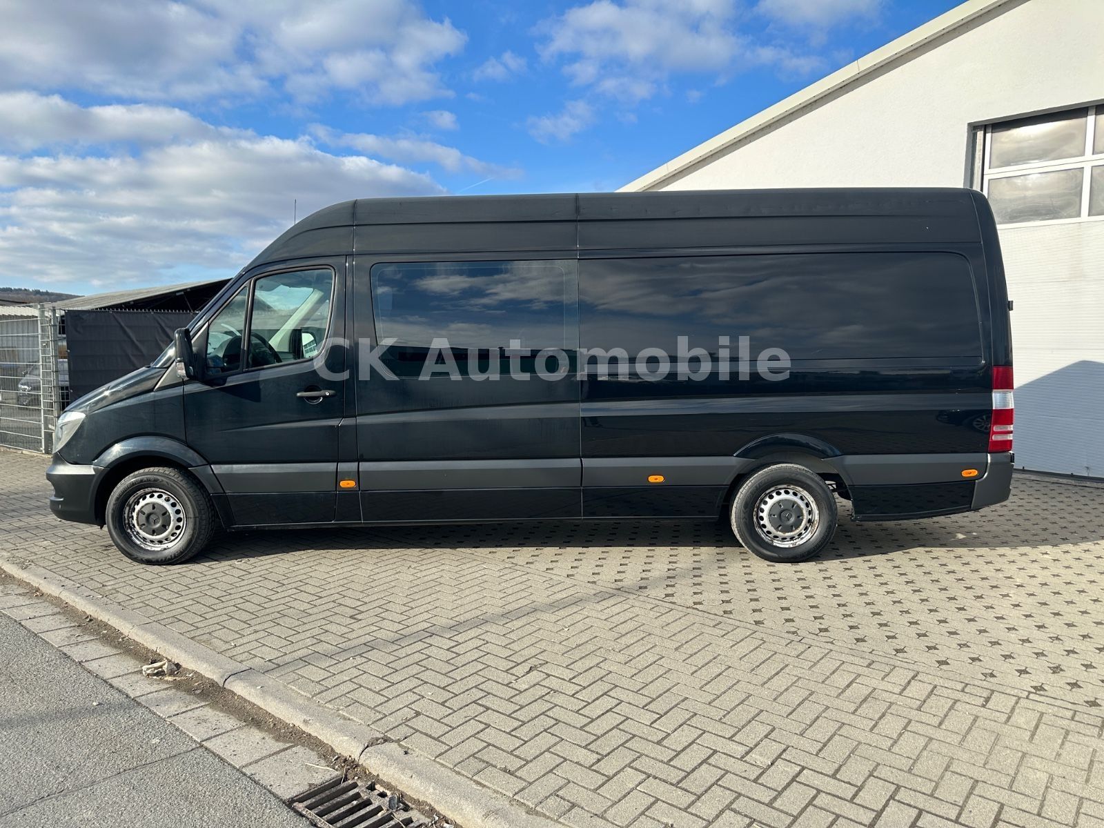 Fahrzeugabbildung Mercedes-Benz Sprinter II Kasten 316 CDI Mixto Maxi/ 5 Sitze