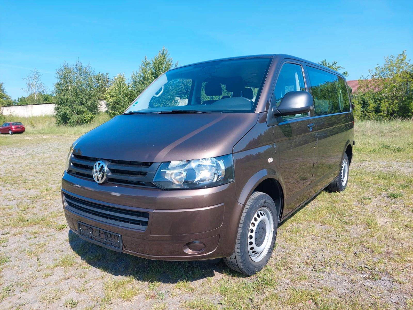 Volkswagen T5 Transporter Kasten-Kombi Kombi