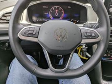 Volkswagen T-Roc 1.5 TSI Move KLIMA LED NAVI ALU