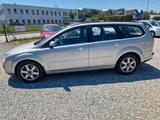 Ford Focus Turnier Titanium / TÜV - Ford Focus aus 2005: Kombi