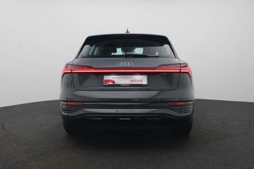 Audi Q8 e-tron - 4