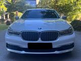 BMW 730d  *AHK*Massage*Gestik*8-fach bereift* - BMW 730: 730d