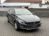 Volvo V60 Cross Country 140kw - Volvo: 140