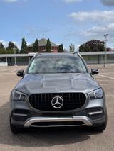 Mercedes-Benz GLE 400 d 4MATIC -Voll Ausstattung  - Mercedes-Benz GLE 400 aus 2020