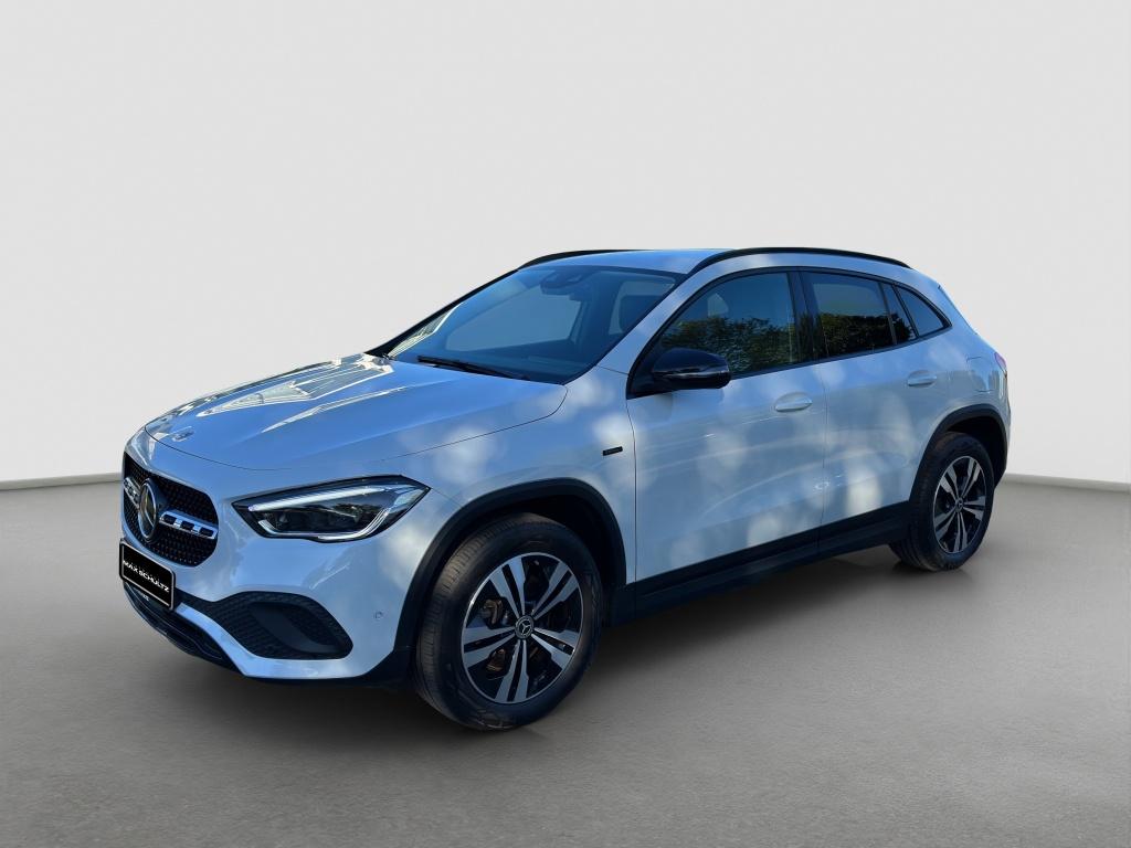 Mercedes-Benz GLA 250 e Night*DISTRON*MULTIBEAM*ParkP*RFK*AHK