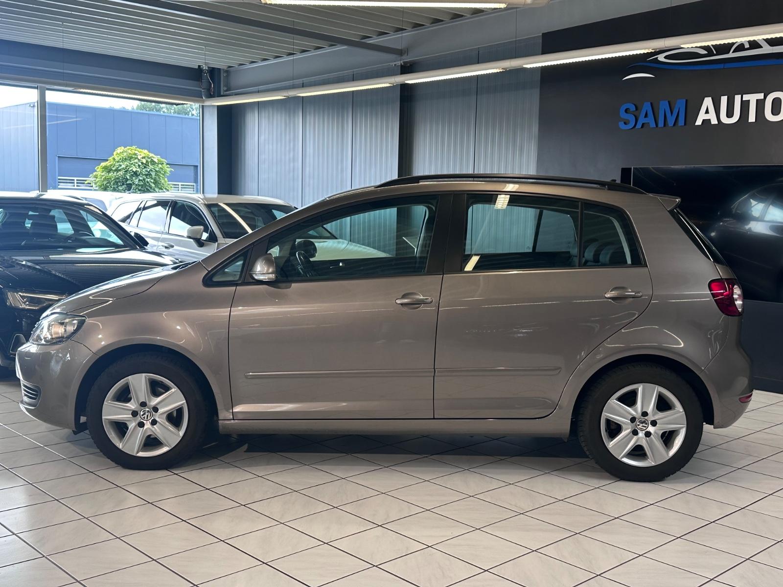Volkswagen Golf Plus VI Comfortline 1.6 /NAVI/KLIMA/SHZ/PDC