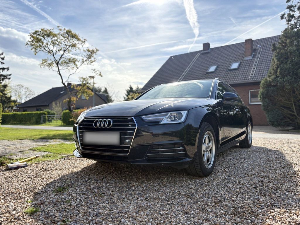 Image of Audi A4