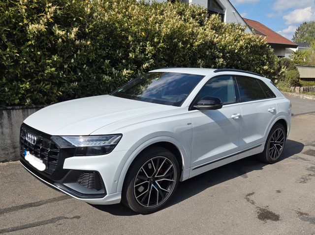 AUDI Q8 50 TDI quattro tiptronic - Vollausstattung! 