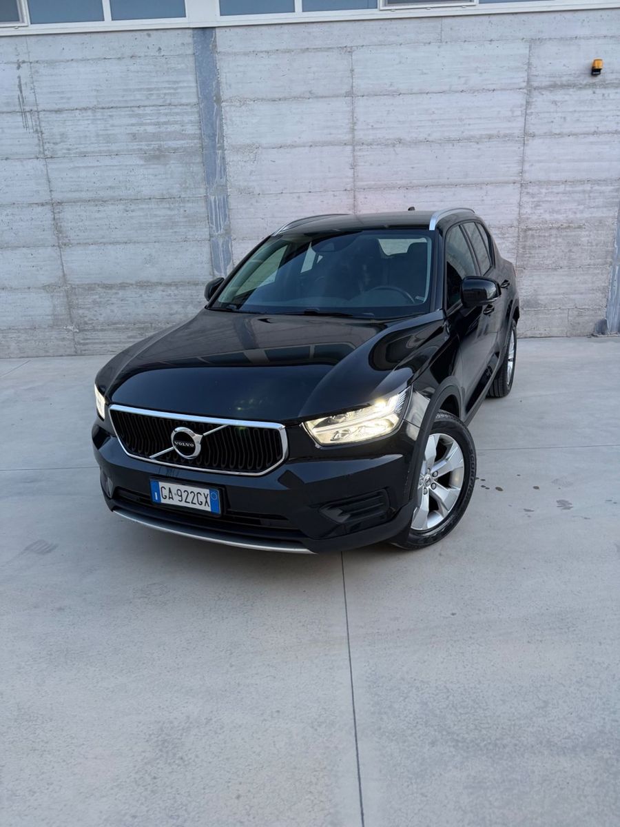 Volvo XC40 D3 Momentum
