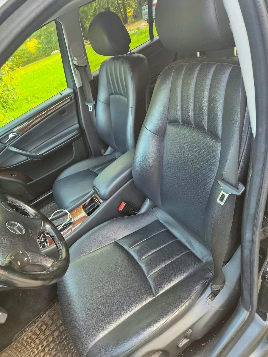 Mercedes-Benz C230 2006 — photo 12