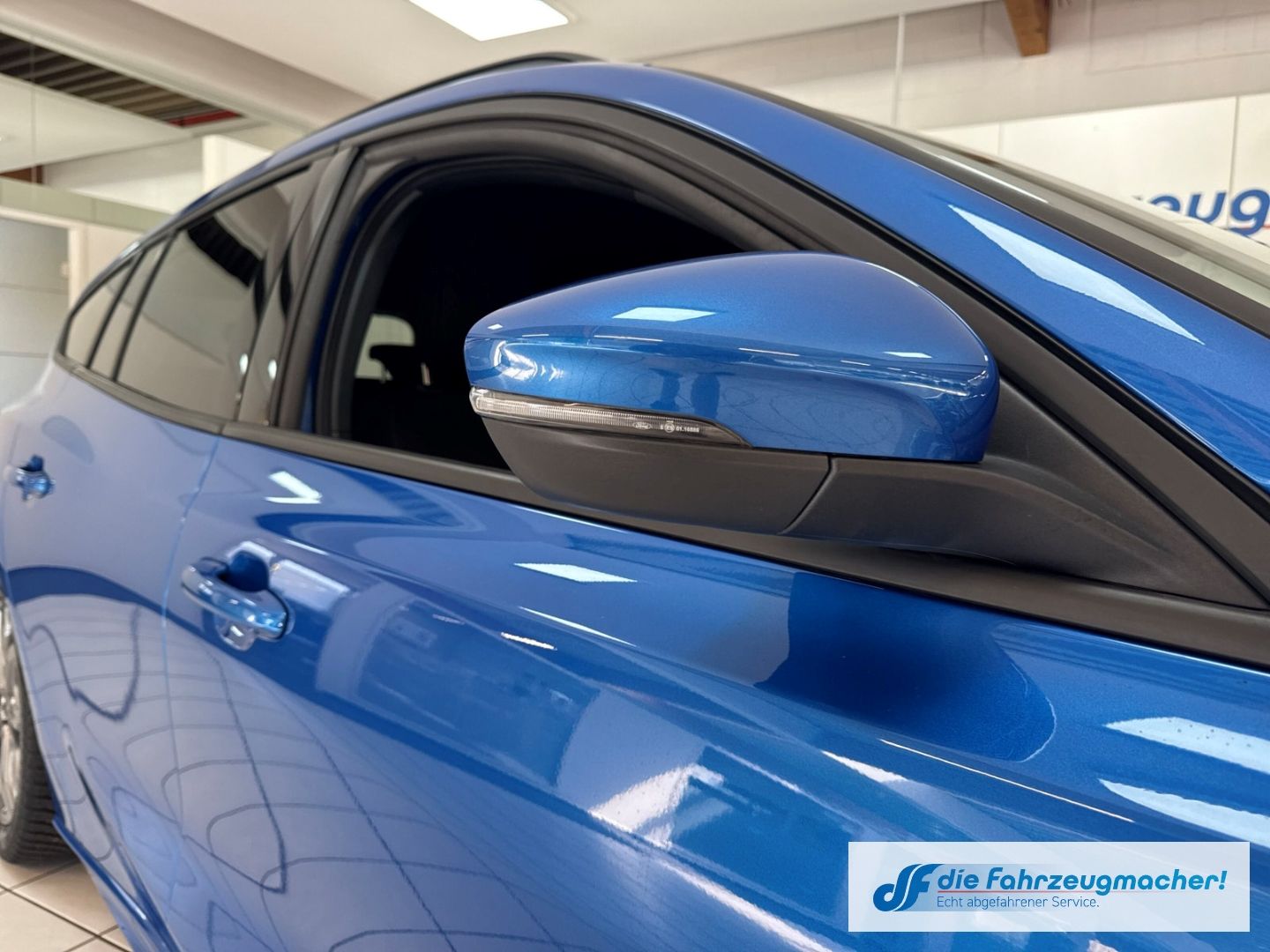Fahrzeugabbildung Ford Focus Turnier ST-Line Sportpaket Navi Memory Sit