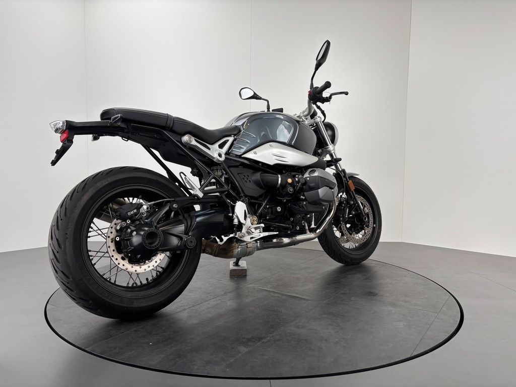 Fahrzeugabbildung BMW R NineT PURE *NEUWERTIG *1. HAND