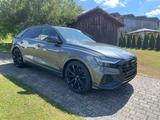 Audi Q8 50 TDI-Voll-Nachtsicht-Massage-Hinterradlen.