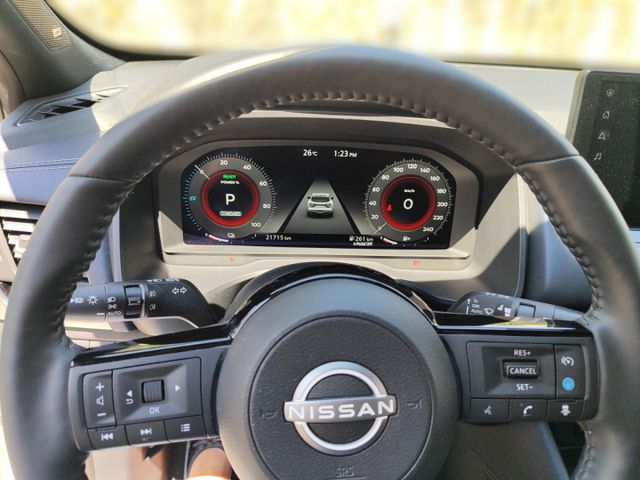 NISSAN Qashqai (Bild 13 von Array)