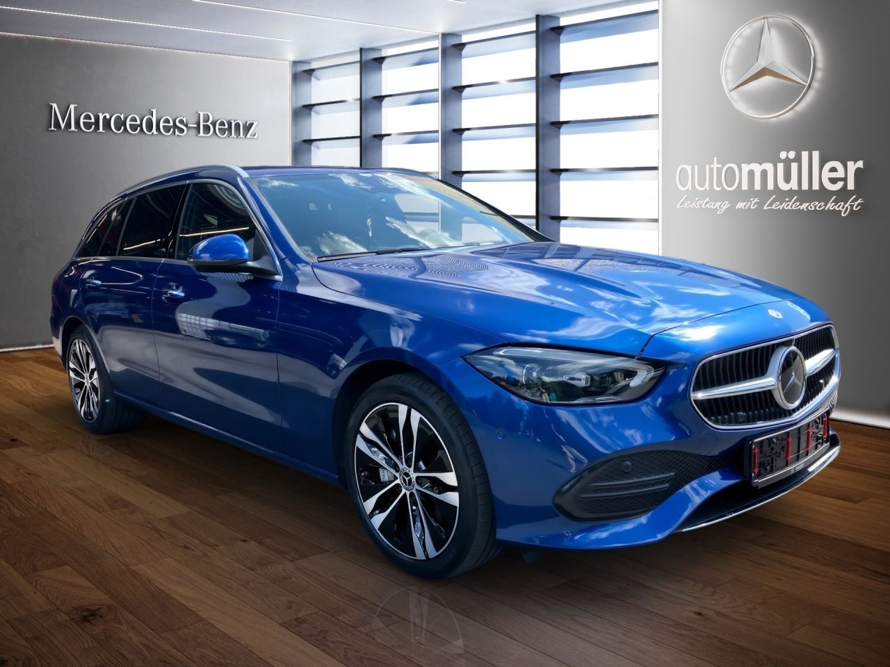 Fahrzeugabbildung Mercedes-Benz C 300 e T AVANTG+AHK+DIG.LIGHT+360+MEMORY+DISTR+