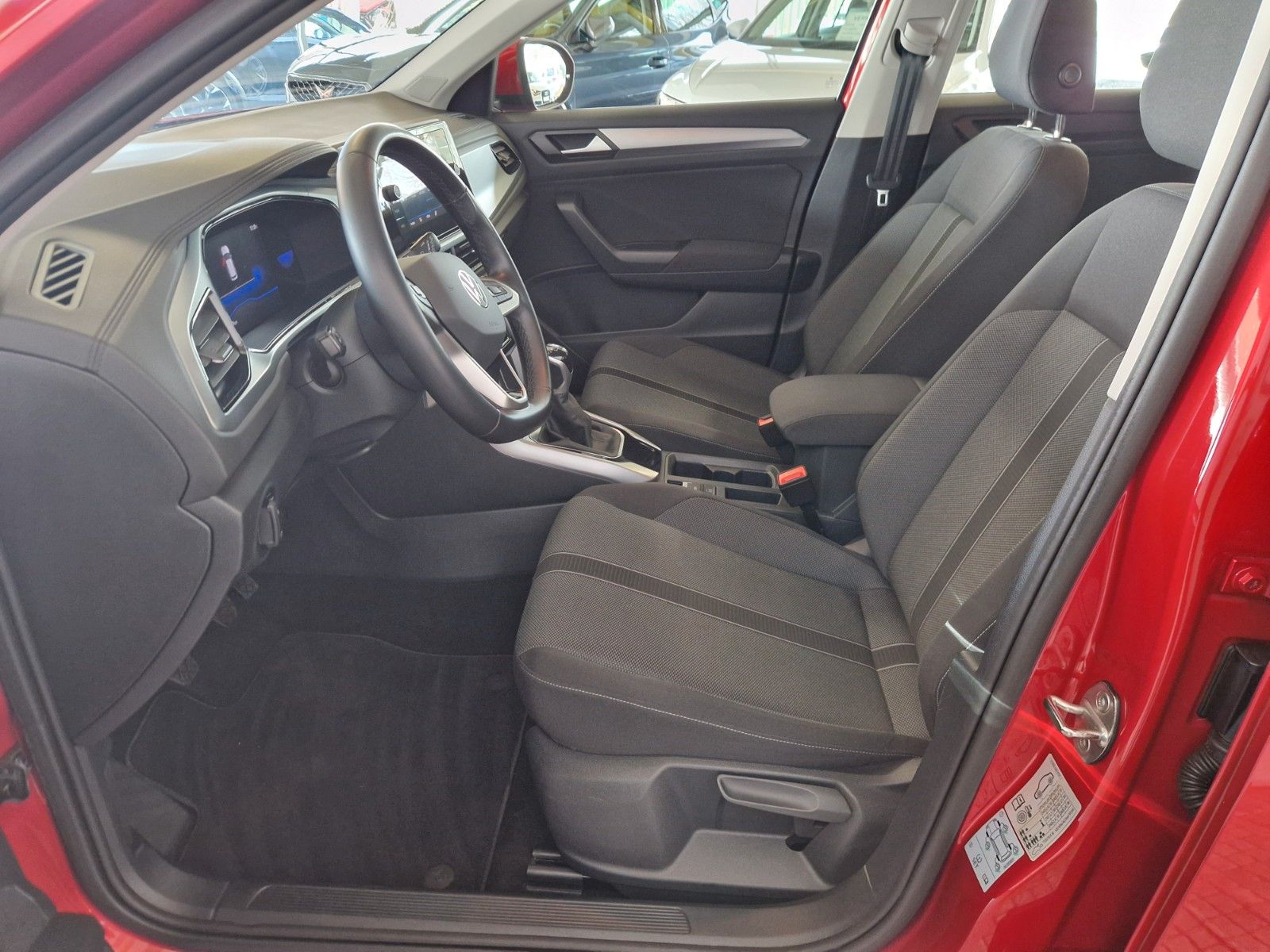 Volkswagen T-Roc 1.0 TSI Life LED PDC Navi Sitzheiz. App Co foto 9