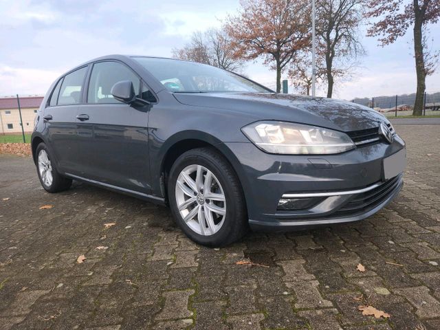 Volkswagen VW Golf 7 1,6Tdi 116 PS 1. Hand Bj 11.2017...