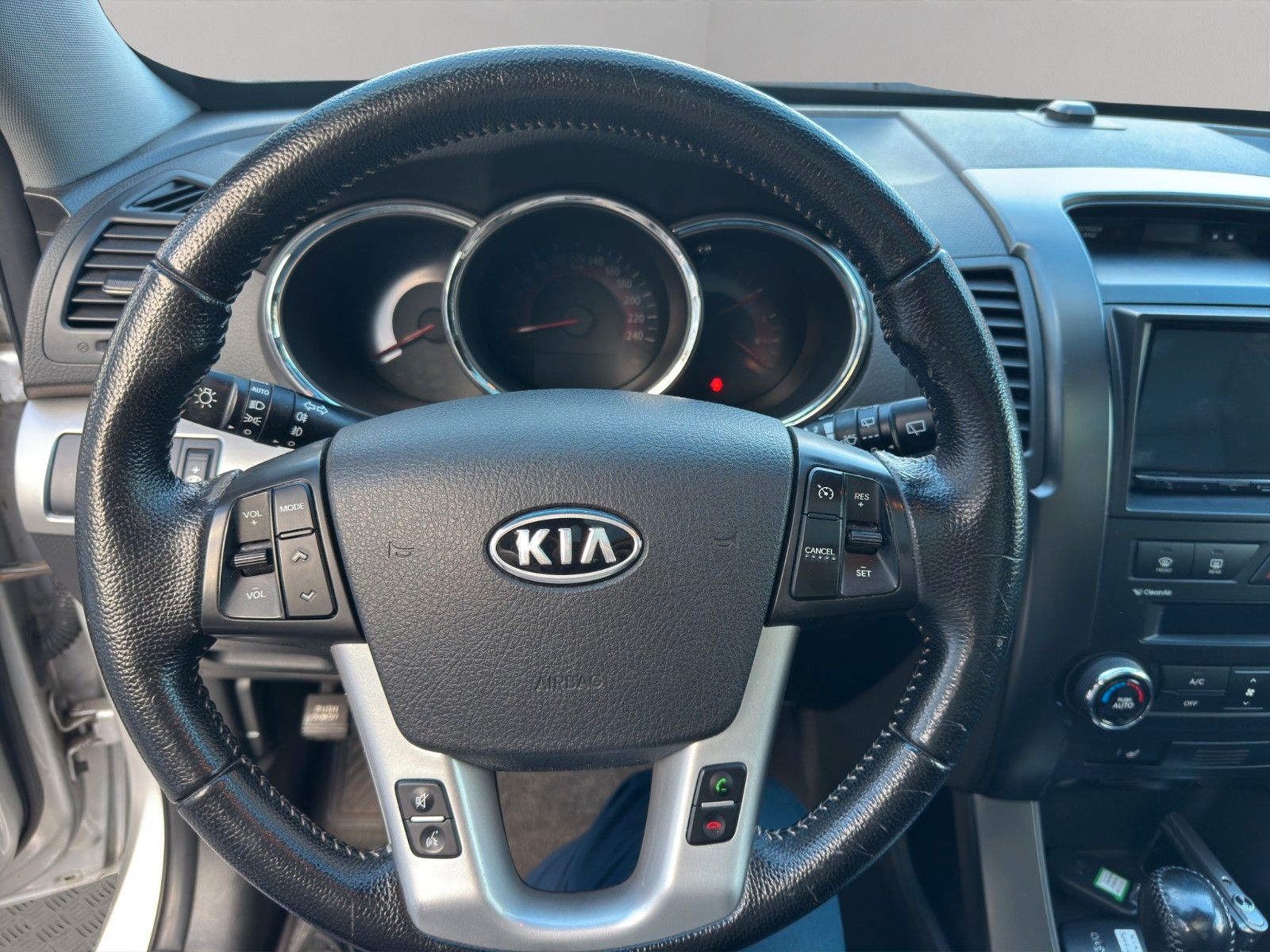 Fahrzeugabbildung Kia Sorento Spirit 4WD Automatik/Leder/Navi/Kamara/