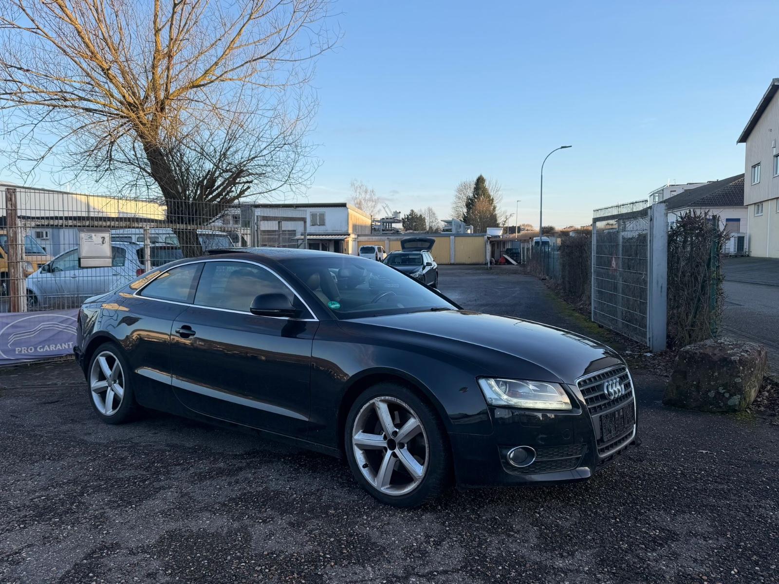 Audi A5 Coupe 2.0 TFSI Sline Autom,Panorama LED Xenon