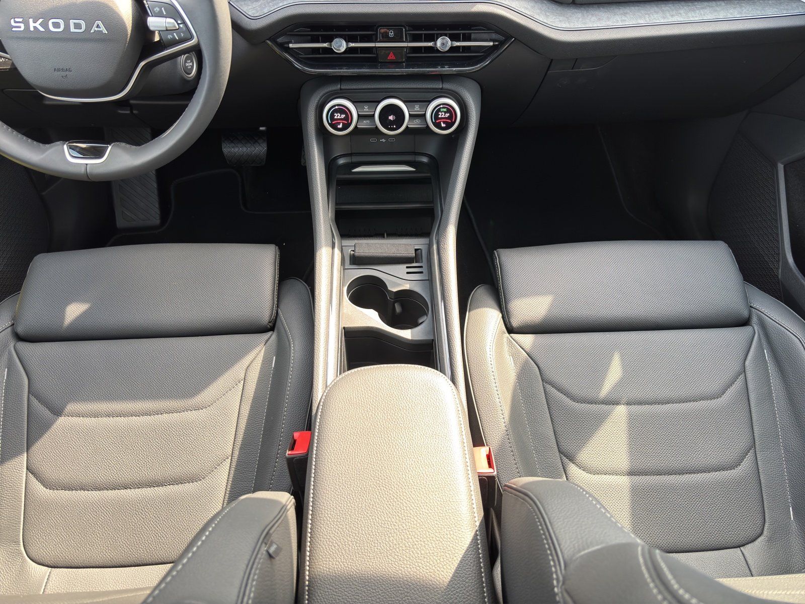 Fahrzeugabbildung SKODA Kodiaq Selection 2,0 TDI 110 kW DSG AHK/PANO/HUD