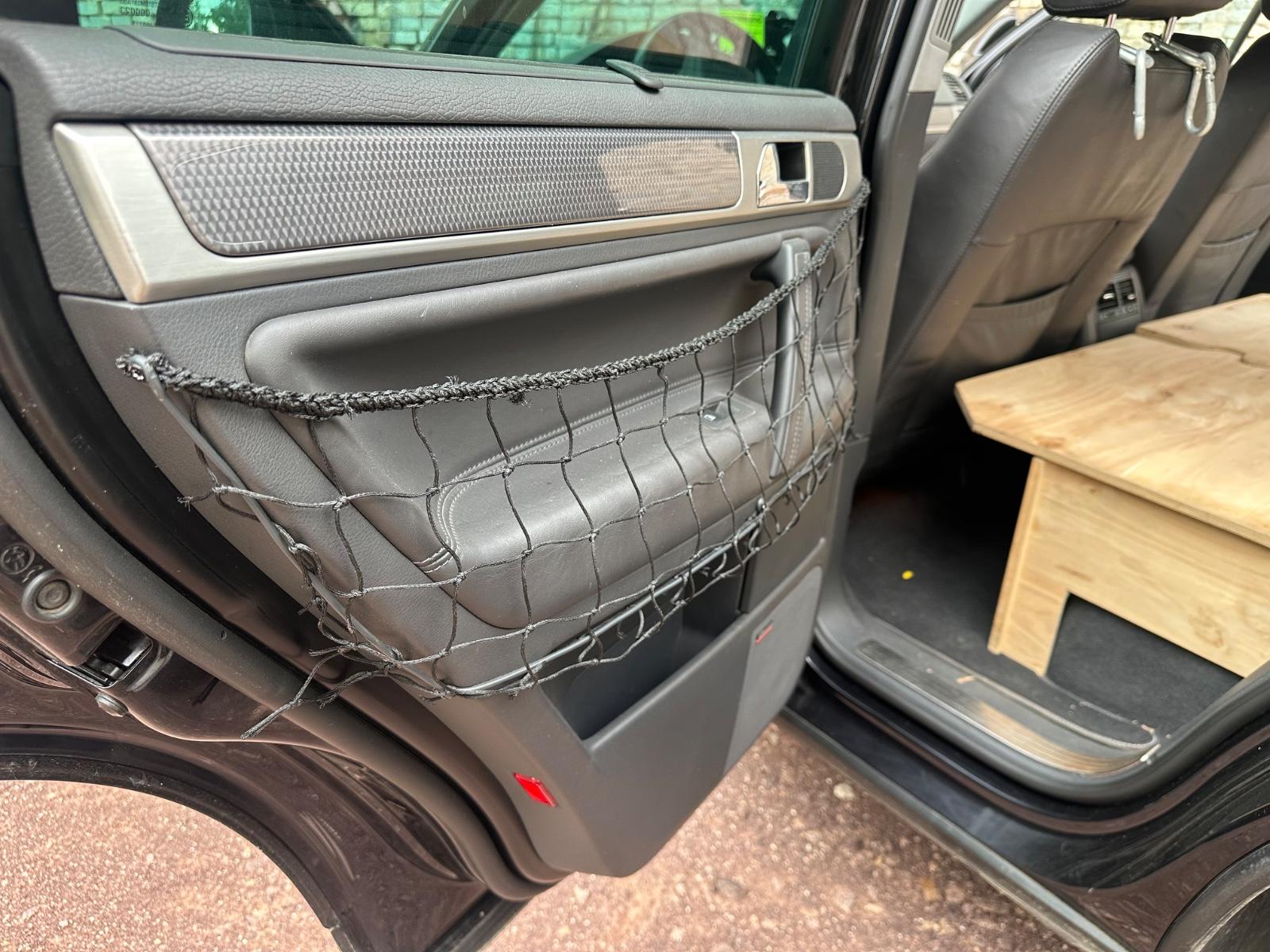 Volkswagen Touareg 2009 — photo 11