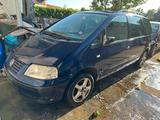 Volkswagen Vw Sharan 1,9 TDI 7 Sitzer Xenon PDC - gebrauchte Volkswagen Sharan aus dem Jahr 2001