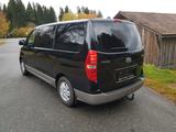 Hyundai H-1 Grand Starex 2.5 CRDI Travel AHK,PDC,8-Sitze - Hyundai H-1 Starex Diesel Gebrauchtwagen