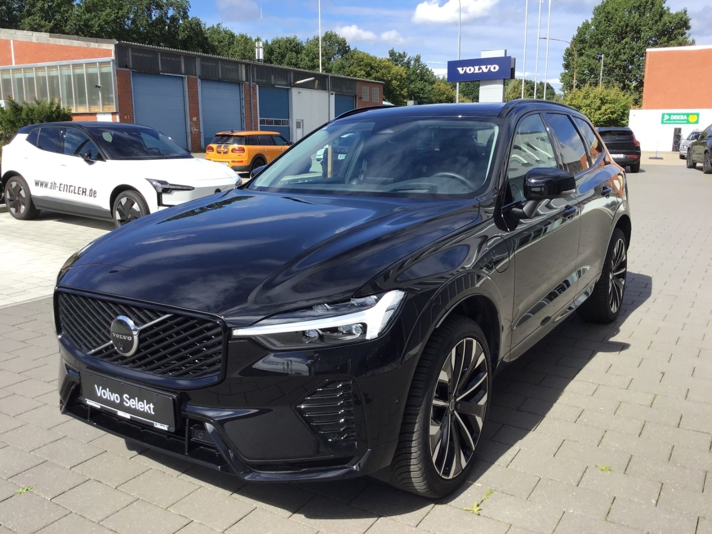 Volvo XC60 T8 Ultra Dark AWD PanoDach Cam Stdhzg. imagem 2