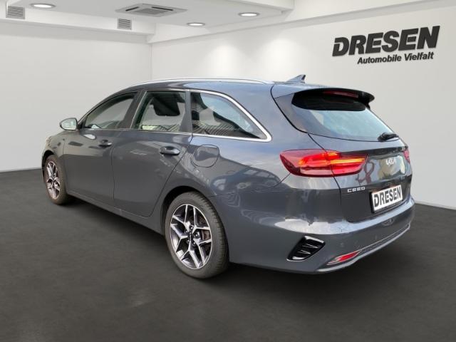 Kia Ceed_sw Sportswagon 1.5 T-GDI DCT Spirit Navi+Si