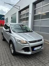Ford Kuga 1,6 EcoBoost 2x4 110kW Titanium - Ford Kuga: 1.6