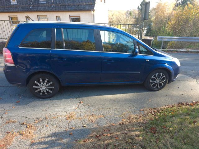 Opel Zafira 7 Sitze