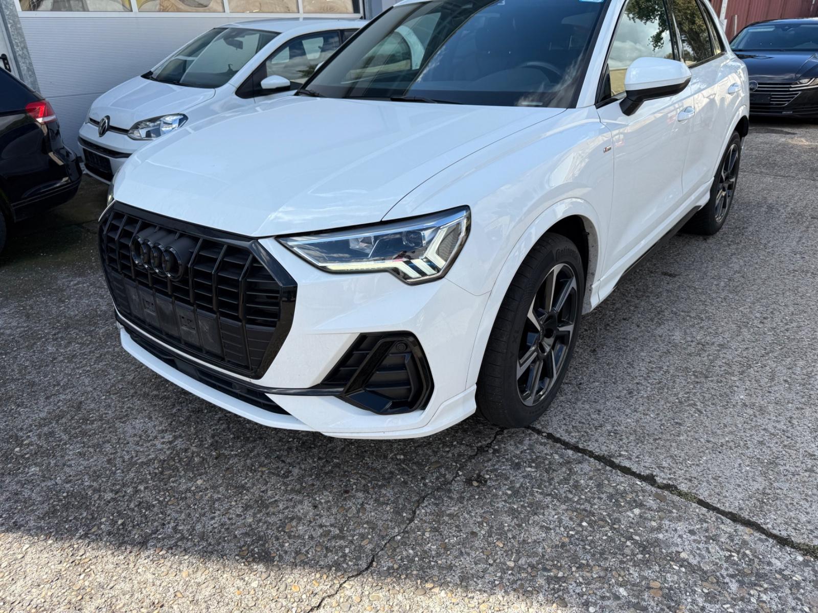 Audi Q3 35 TDI S line
