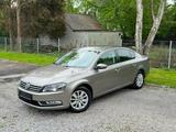 Volkswagen Passat Lim. Aut. NUR70tkm|KLIMA*TEMP*PDC*AHK* - Volkswagen Passat: 7