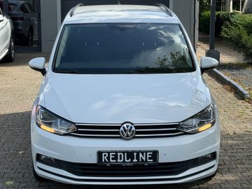 Volkswagen Touran - 3