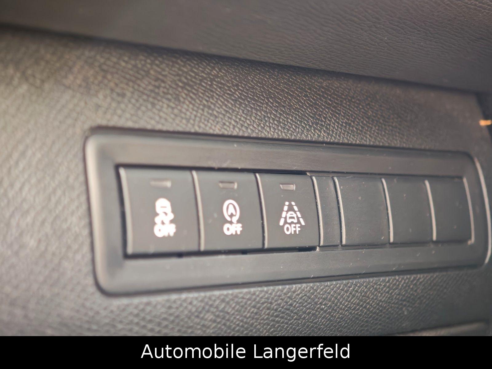Peugeot 308 GT NAVI LED PANO SHZ